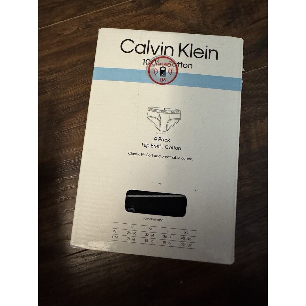 Calvin Klein Men's Underwear Medium 4-Pack Cotton Black Hip Briefs NP2173X - Picture 3 of 5